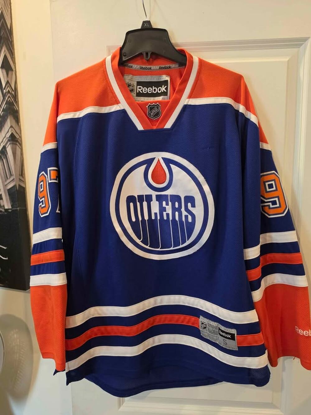 Connor McDavid #97 Edmonton Oilers Reebok NHL Jersey Size Small